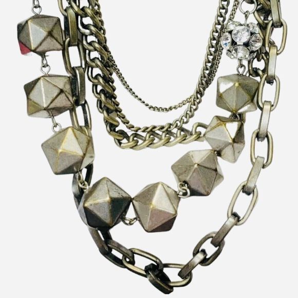 Vera Wang Layered Rhinestone Gunmetal Statement Necklace 22” Multi Chain - Picture 4 of 12